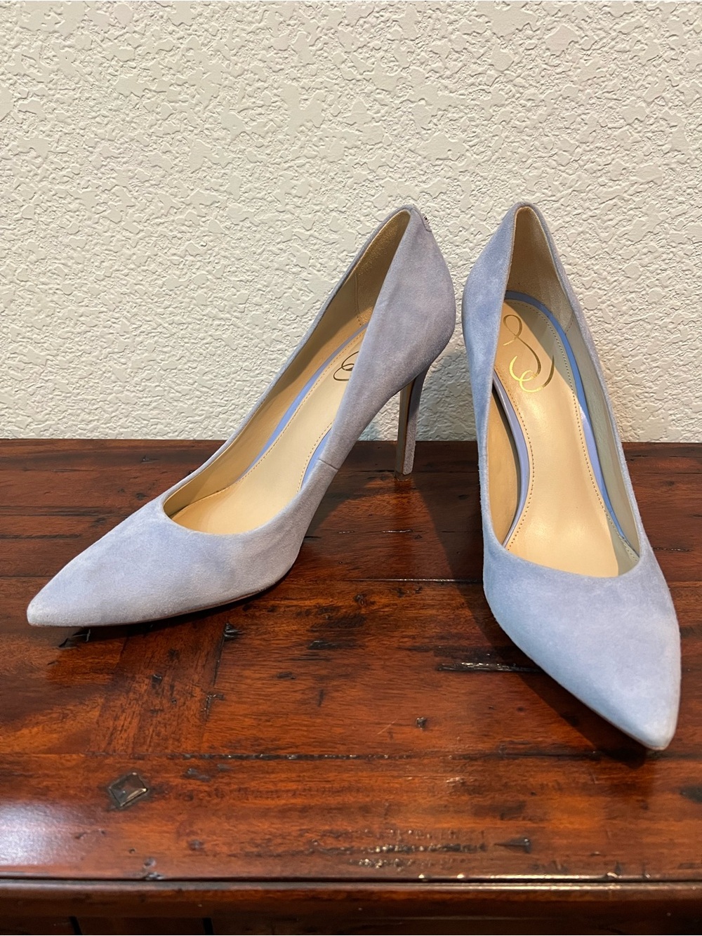 Sam Edelman Powder Blue Pointed Suede Heels